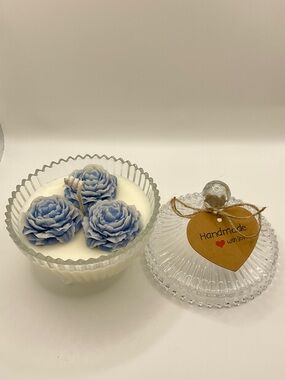 🕯️🌸Handmade scented Candle in Glass Jar